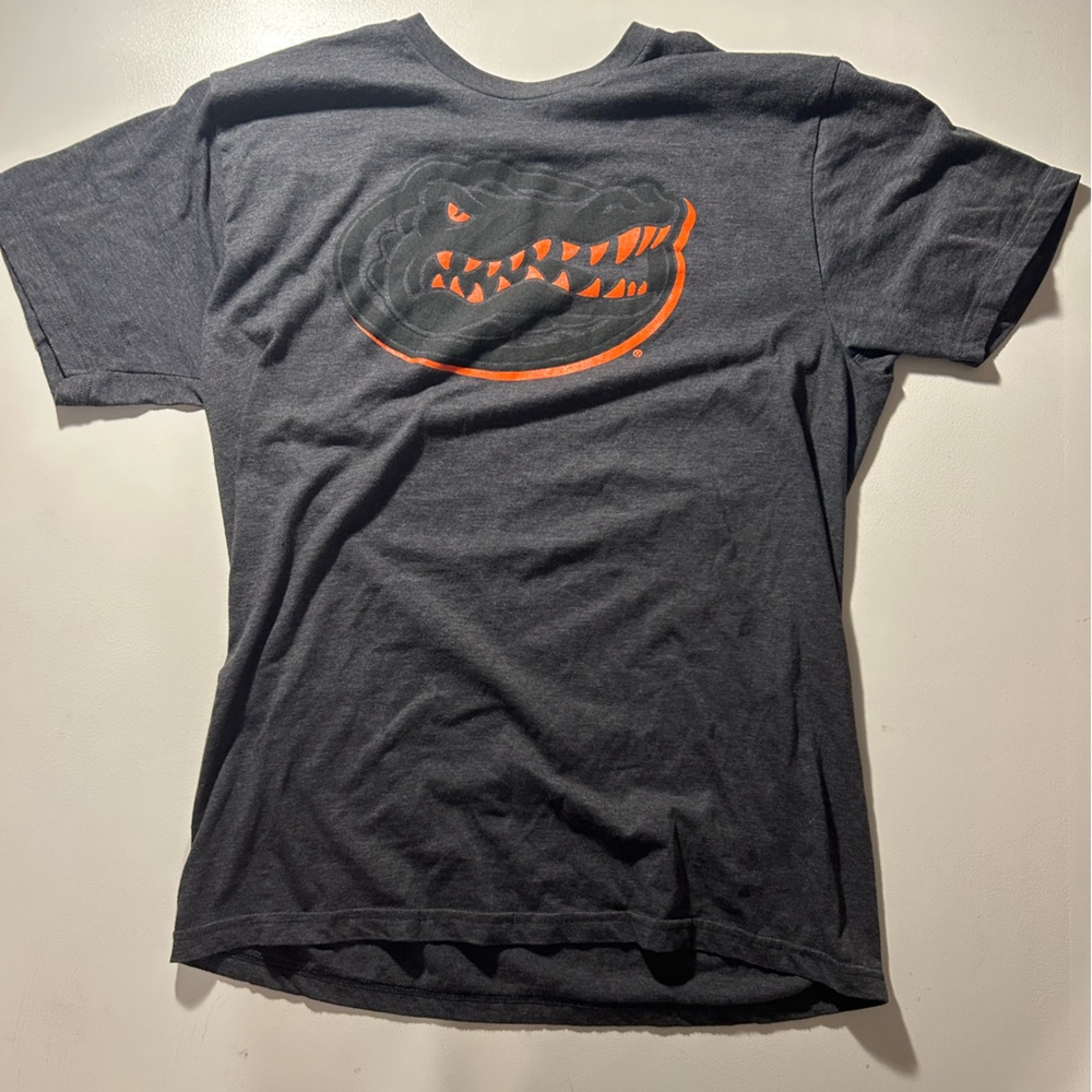 Women’s Florida gator t-shirt - XL
